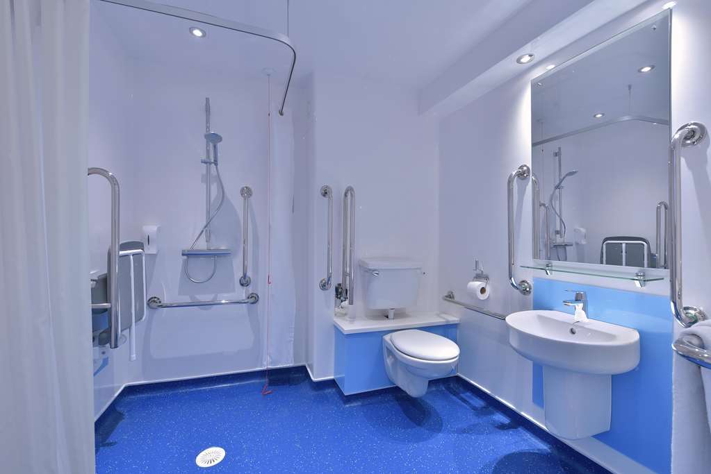 Travelodge Berwick Upon Tweed Room photo
